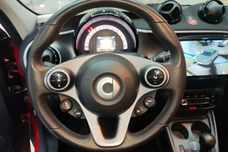 Used  forfour 2016 1.0L 52 kW Passion Edition