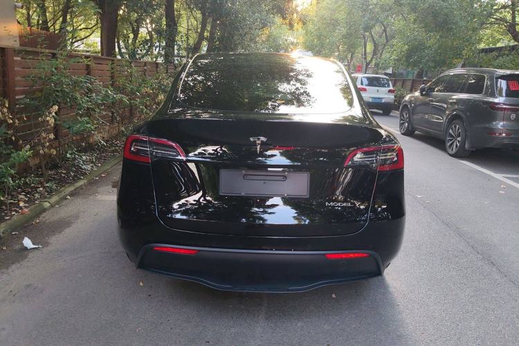 Used Tesla Model Y 2021 Standard Range Rear-Wheel Drive Version
