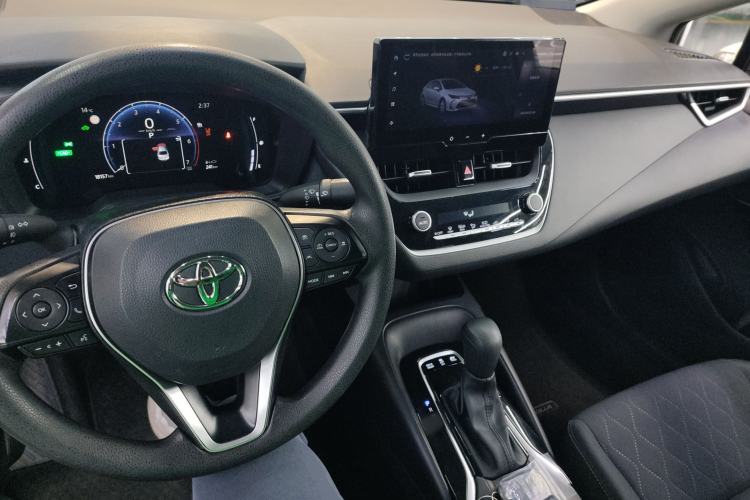 Used Toyota Corolla 2023 1.8L Smart Electric Hybrid Dual-Motor Elite Edition
