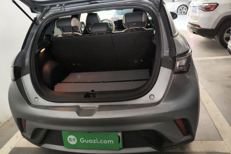 Used BYD Dolphin 2023 420 km Fashion Edition