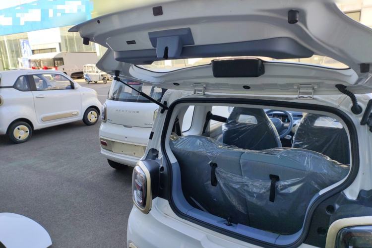 Used Bestune Pony 2025 222km Lightning Horse