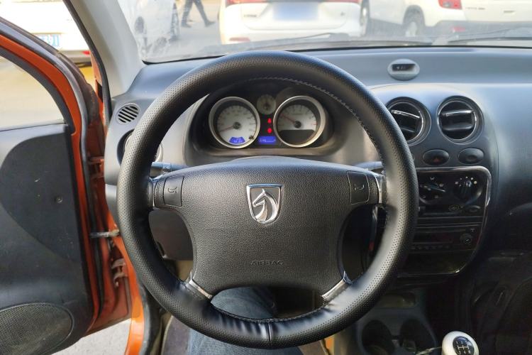 Used Baojun Lechi 2012 Revised Version 1.2L Manual Sporty Fashion Edition
