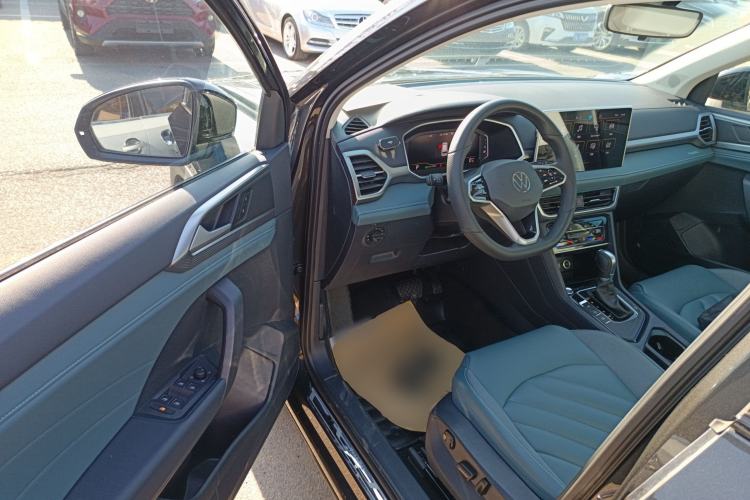 Used Volkswagen Tharu 2023 300TSI Two-Wheel-Drive Full Moon Edition