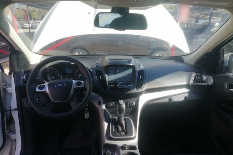 Used Ford Kuga 2013 1.6L GTDi Two-Wheel-Drive Trend Model