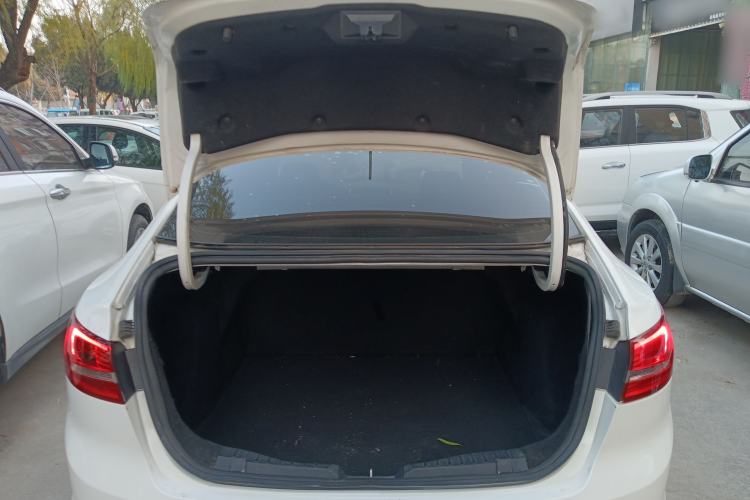 Used Ford Escort 2017 Happiness Edition 1.5L Automatic Fashion Version
