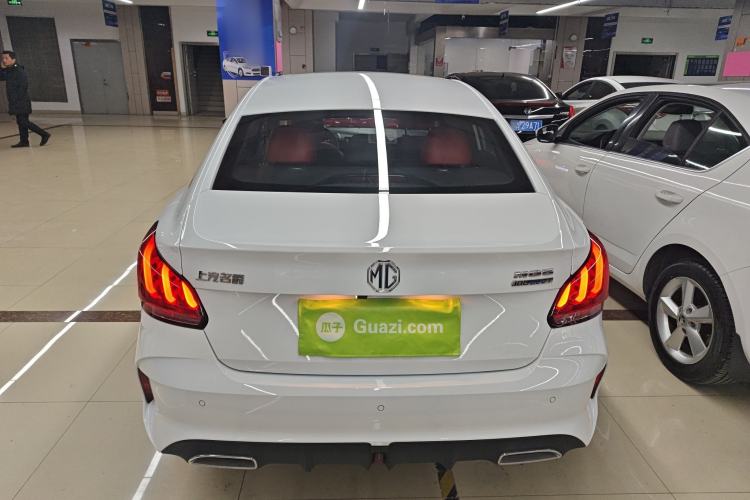 Used MG 5 2021 180 DVVT Manual Youth Luxury Edition