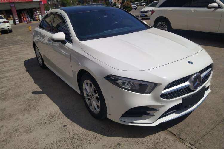 Used Mercedes-Benz A-Class 2020 Restyled A 200 L Sport Sedan Fashion Version
