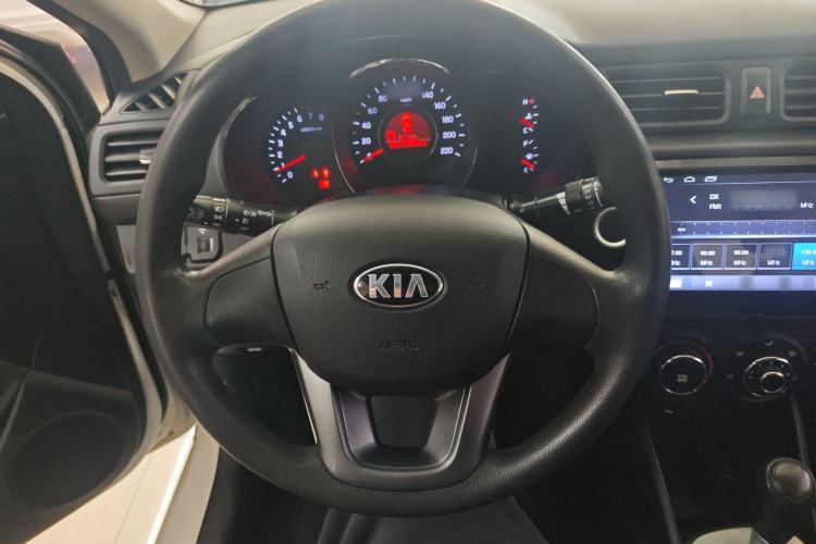 Used Kia K2 2012 Sedan 1.4L AT TOP Anniversary Edition

