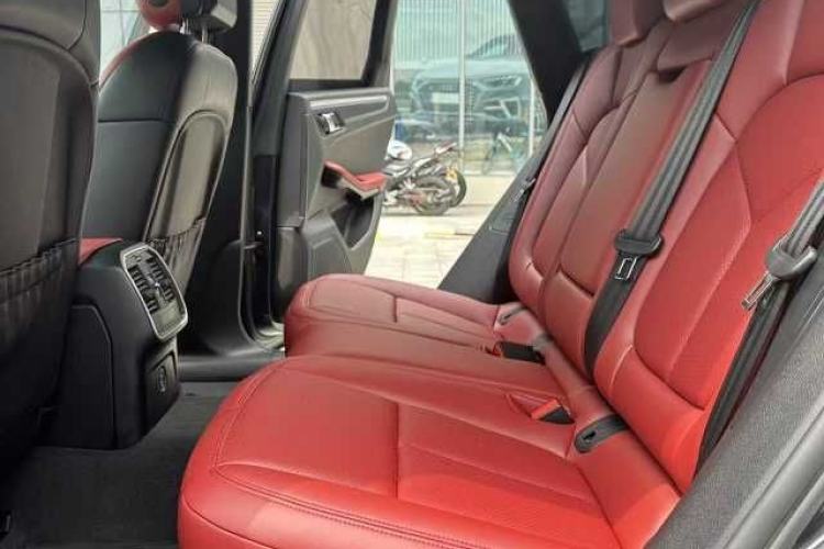 Used Porsche Macan 2022 Macan 2.0T