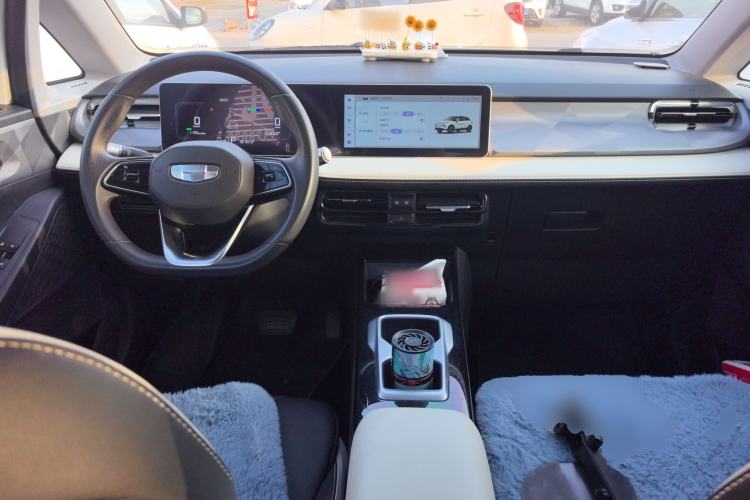 Used Geometry E Firefly 2024 401km Starlight
