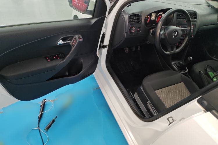 Used Volkswagen Polo 2016 1.4L Manual Fashion Model
