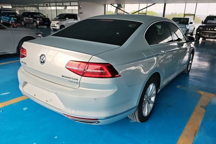 Used Volkswagen Magotan 2019 330TSI DSG Leading Model China VI Standard