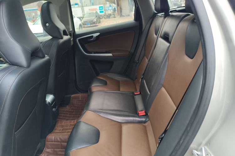 Used Volvo XC60 2016 T5 AWD Zhiyuan Edition
