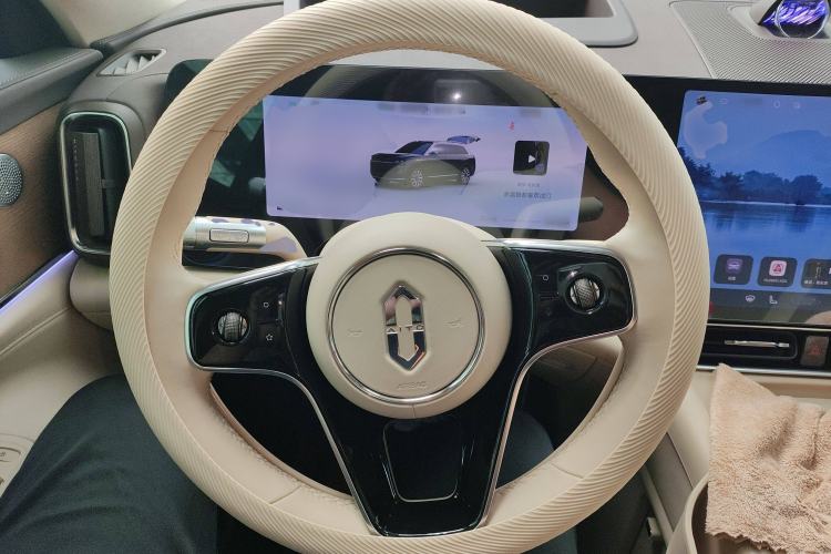 Used Hima AITO M9 2024 All-Electric Ultra Version 100 kWh 5-Seater Model
