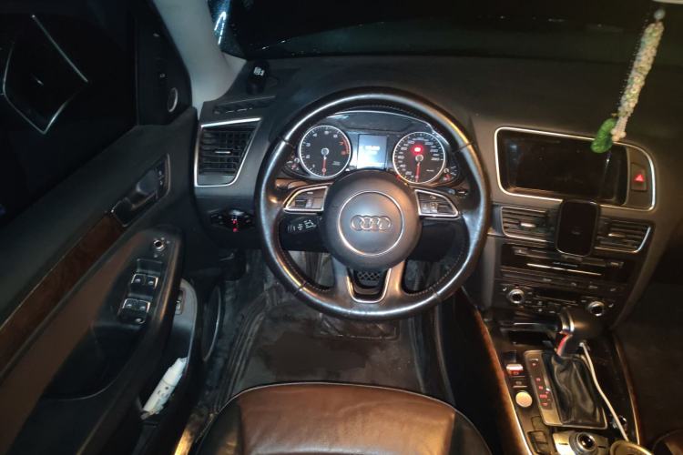 Used Audi Q5 2016 40 TFSI Comfort Model
