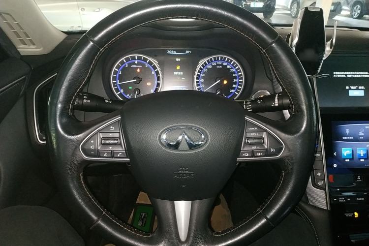 Used Infiniti Q50L 2015 2.0T Enjoyment Edition
