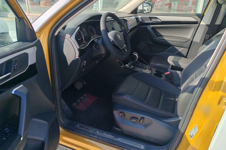 Used Volkswagen Tayron 2019 330TSI Two-Wheel-Drive Luxury Version China V Emission Standard