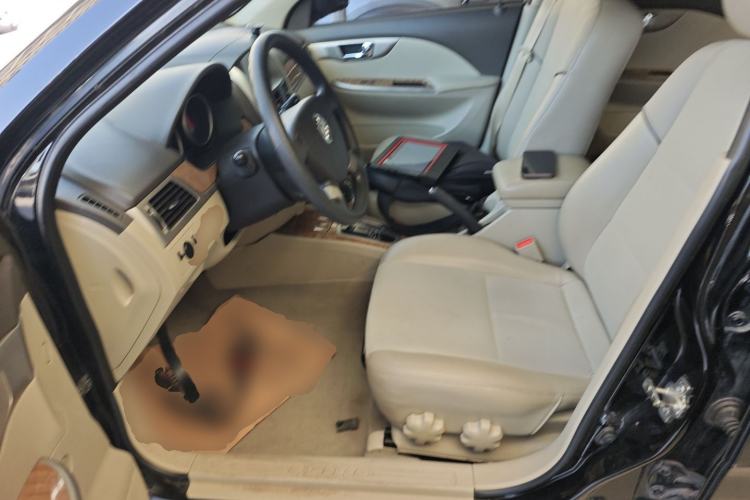 Used Buick Excelle 2015 1.5L Automatic Classic Model
