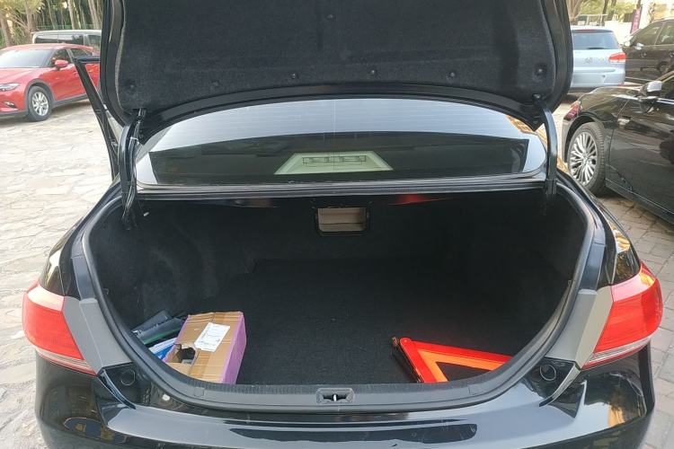 Used Toyota Camry 2013 200G Classic Luxury Edition
