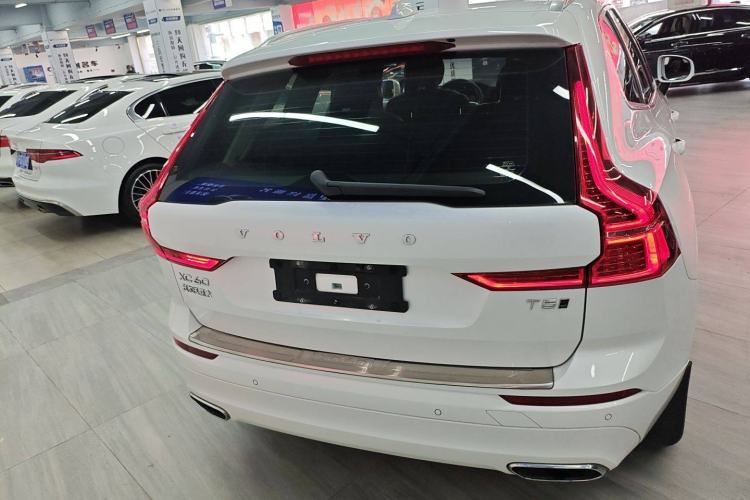 Used Volvo XC60 2019 T5 4x4 Smart Edition China VI Standard