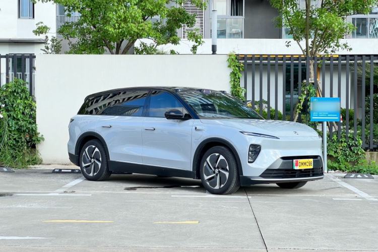 Used Nio ES8 2024 75 kWh