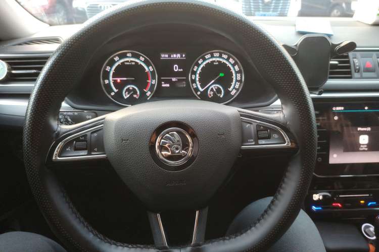 Used Skoda Superb 2019 Facelifted TSI280 DSG Comfort Edition
