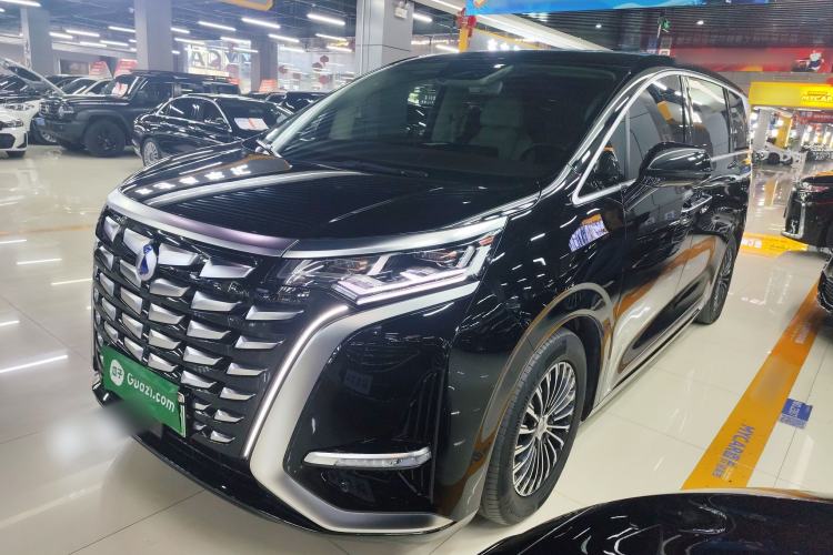 Used Denza D9 2024 DM-i 1050 Luxury Model