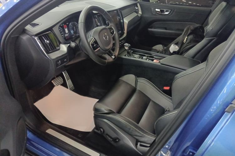 Used Volvo XC60 2020 T5 4x4 Smart & Dynamic Sport Edition