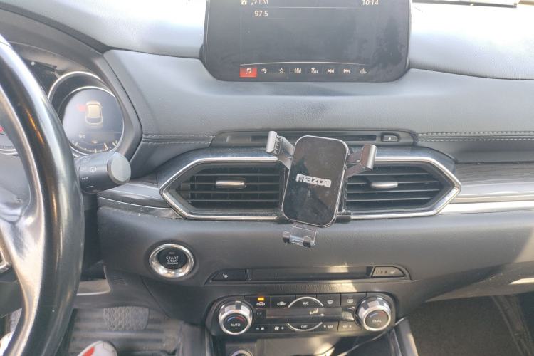 Used Mazda CX-5 2017 2.5L Automatic 4x4 ZhiZun Version China V Standard
