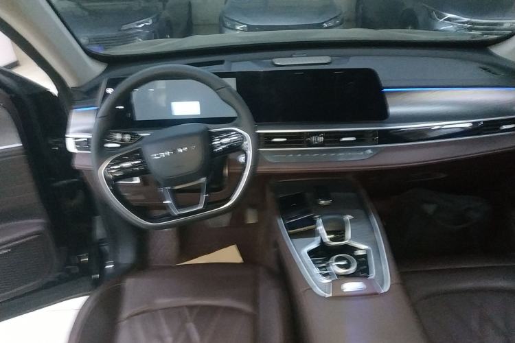 Used Chery Tiggo 8 PRO 2024 Champion Edition 290T Two-Wheel Drive Peak Version 7 Seats
