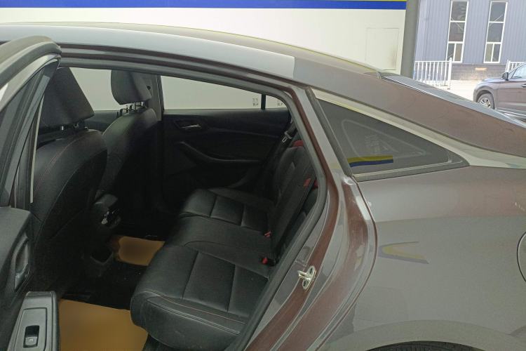 Used MG 5 2021 180 DVVT CVT Youth Luxury Edition
