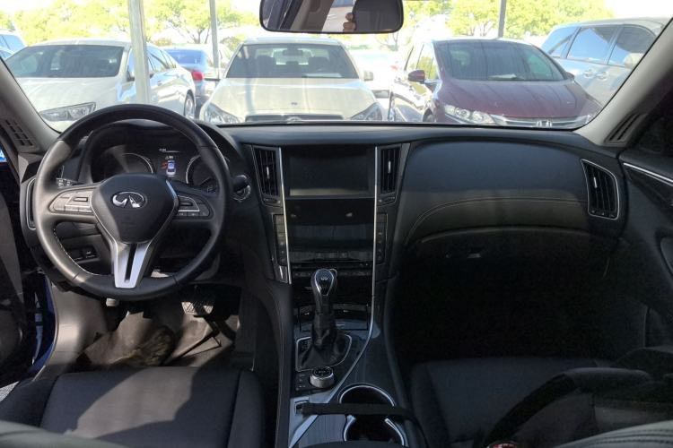 Used Infiniti Q50L 2018 2.0T Comfort Edition China VI Standard