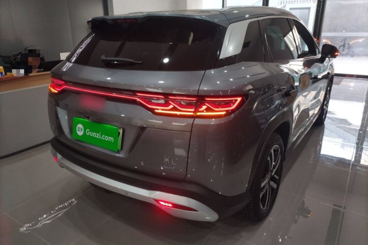 Used BYD Song L DM-i 2025 Intelligent Driving Version 112 km Beyond-Range Type
