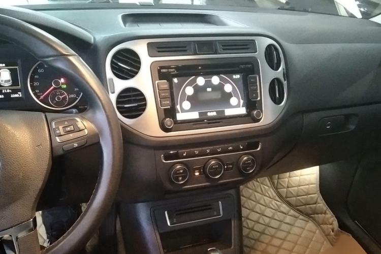 Used Volkswagen Tiguan 2015 1.8TSI Automatic Two-Wheel Drive Luxury Model