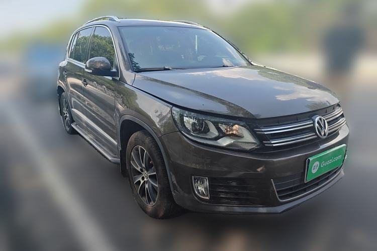 Used Volkswagen Tiguan 2015 2.0 TSI Automatic All-Wheel Drive Luxury Edition
