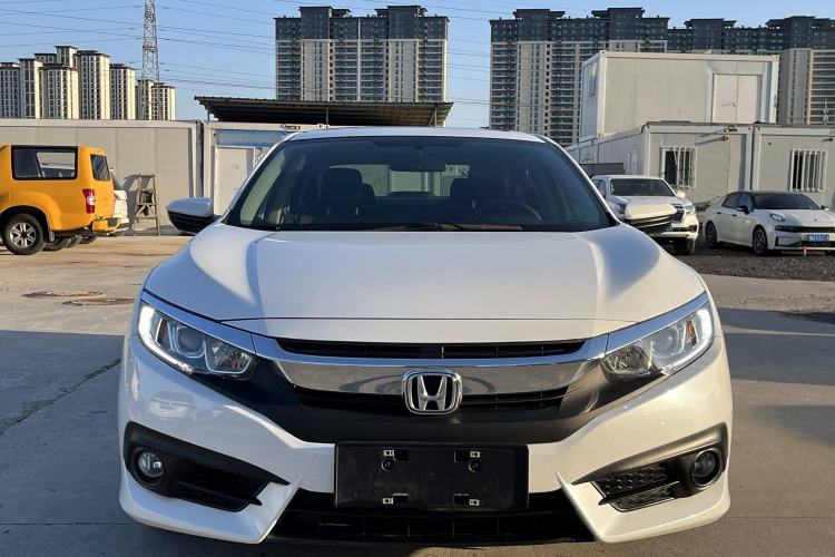 Used Honda Civic 2016 220TURBO CVT Prestige Edition
