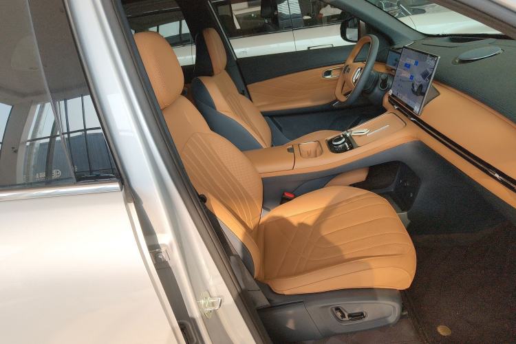 Used  Galaxy Xingjian 7 EM-i 2025 120km Exploration+ Version