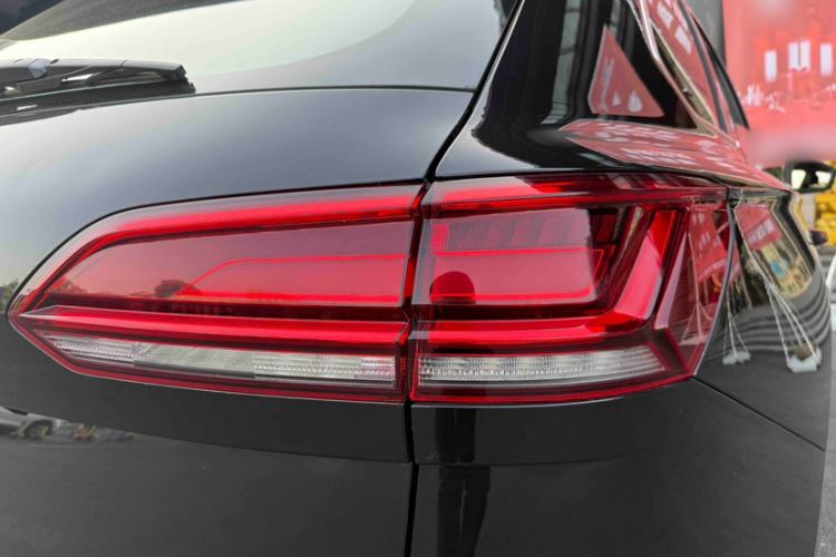 Used Volkswagen Touareg 2019 2.0TSI Ruiyi Edition China VI Standard
