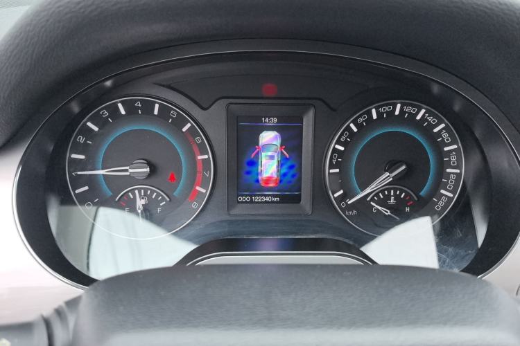 Used Haval H2 2017 Red-Label 1.5T Manual Two-Wheel Drive Luxury Model
