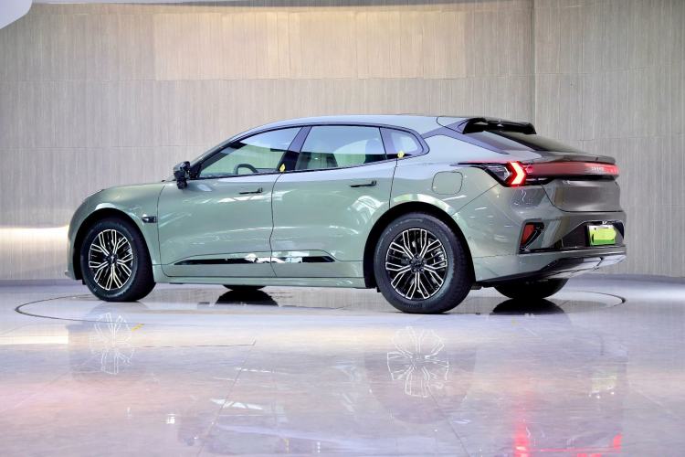 Used Zeekr 001 2025 WE Edition 100 kWh Rear-Wheel Drive
