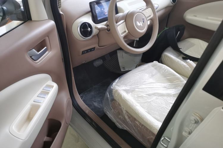 Used Wuling Hongguang MINIEV 2025 Four-Door Version Advanced Edition