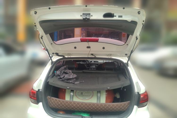 Used Kia KX Cross 2018 1.6L Automatic Dynamic Sunroof Version
