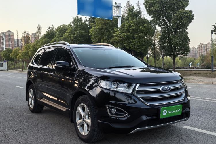 Used Ford Edge 2016 EcoBoost 245 Two-Wheel-Drive Titanium 5-Seater
