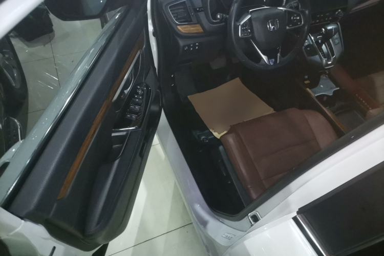 Used Honda CR-V 2021 240TURBO CVT 2WD Fashion Edition
