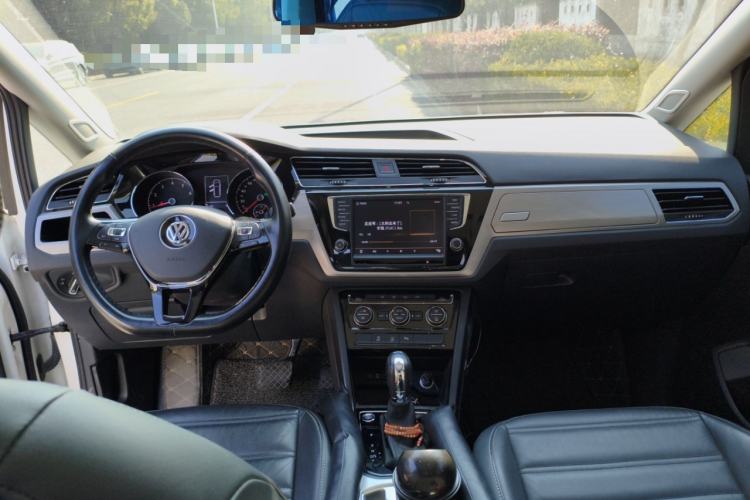 Used Volkswagen Touran 2018 Volkswagen Touran L 280TSI DSG Boundary Edition 7 Seats China V Emission Standard
