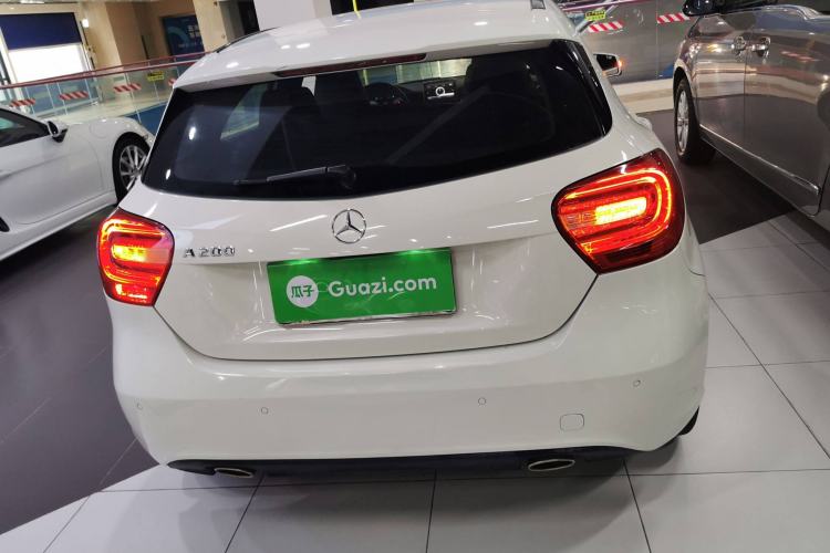 Used Mercedes-Benz A-Class 2015 A 200 Fashion Model
