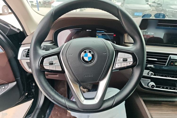 Used BMW 5 Series New Energy 2020 Mileage Upgrade Version 530Le Luxury Package