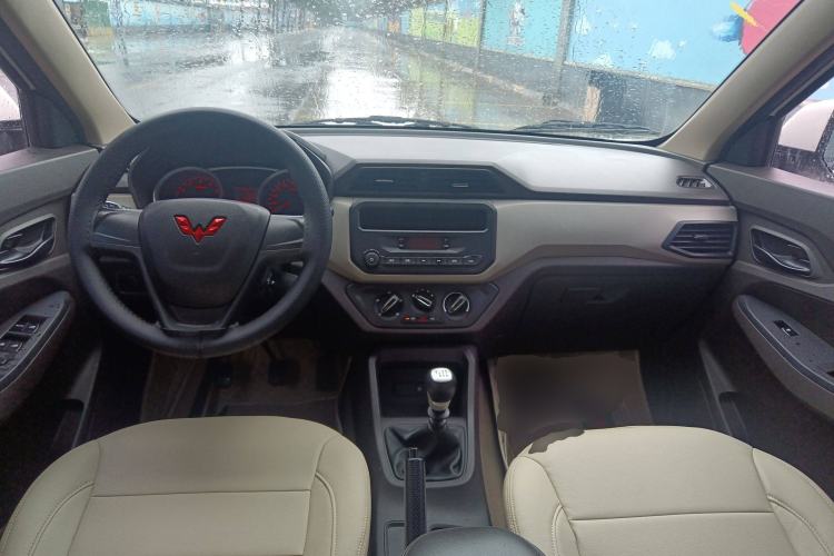 Used Wuling Hongguang 2021 1.5L Revised S Standard Version Hydraulic-Power-Assisted LAR
