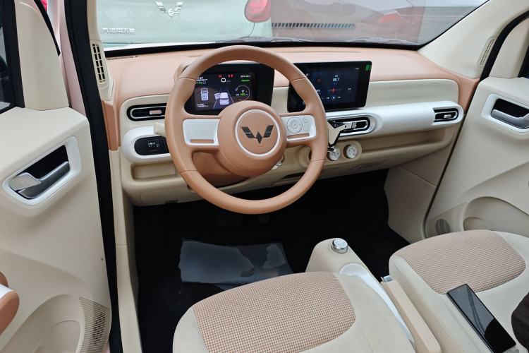 Used Wuling Hongguang MINIEV 2024 3rd Generation 170 km
