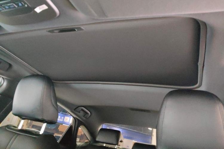 Used Toyota Avalon 2022 2.0L Ambition Edition
